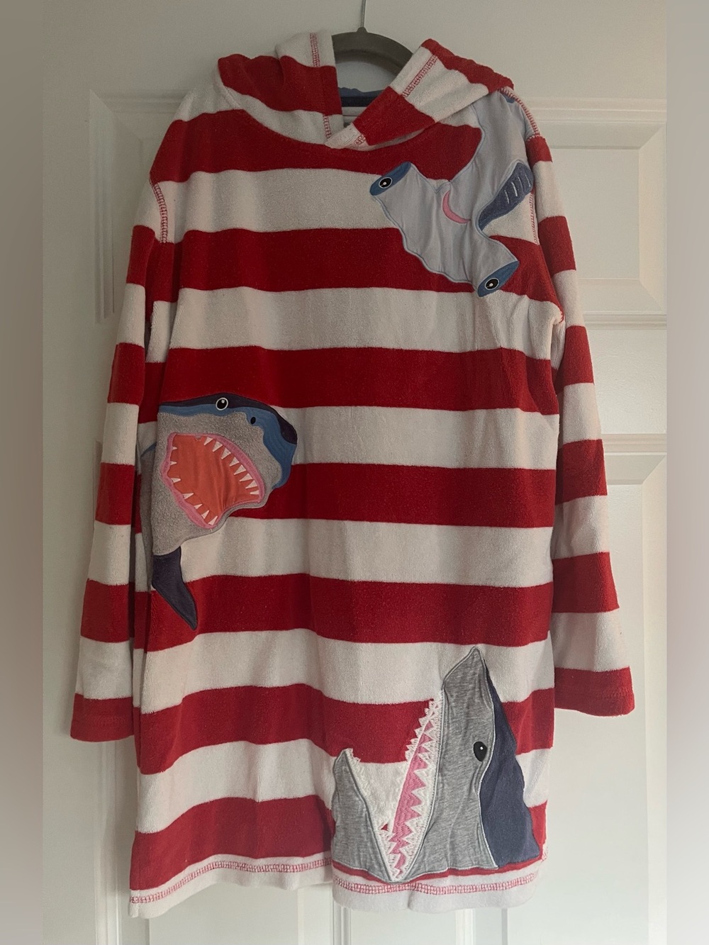 Mini Boden shark appliqué toweling cover-up 11/12